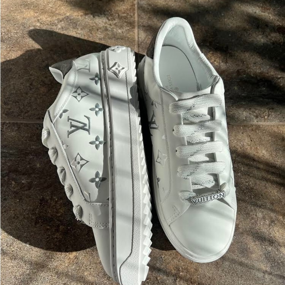 Louis Vuitton ;Time Out Sneaker